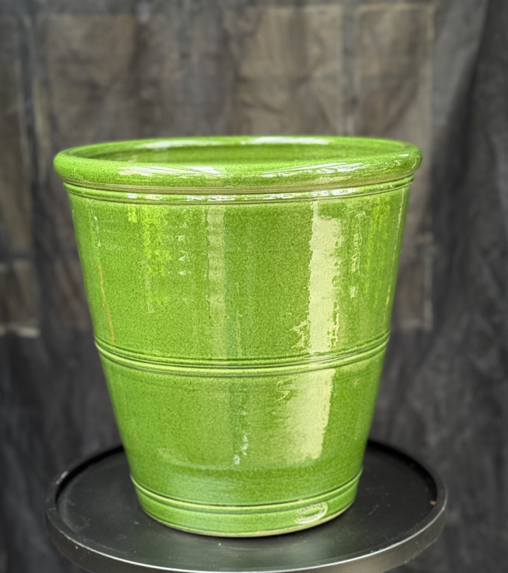 Kruka Funchal D:25cm H:30cm grön i gruppen Inredning / Krukor & Vaser / Krukor hos Åsby Hem & Trädgård (174416)