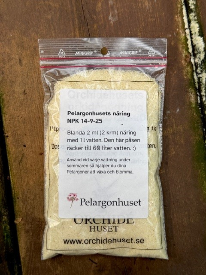 Pelargonnäring i gruppen Odla & Tillbehör / Tillbehör / Näring hos Åsby Hem & Trädgård (194126)