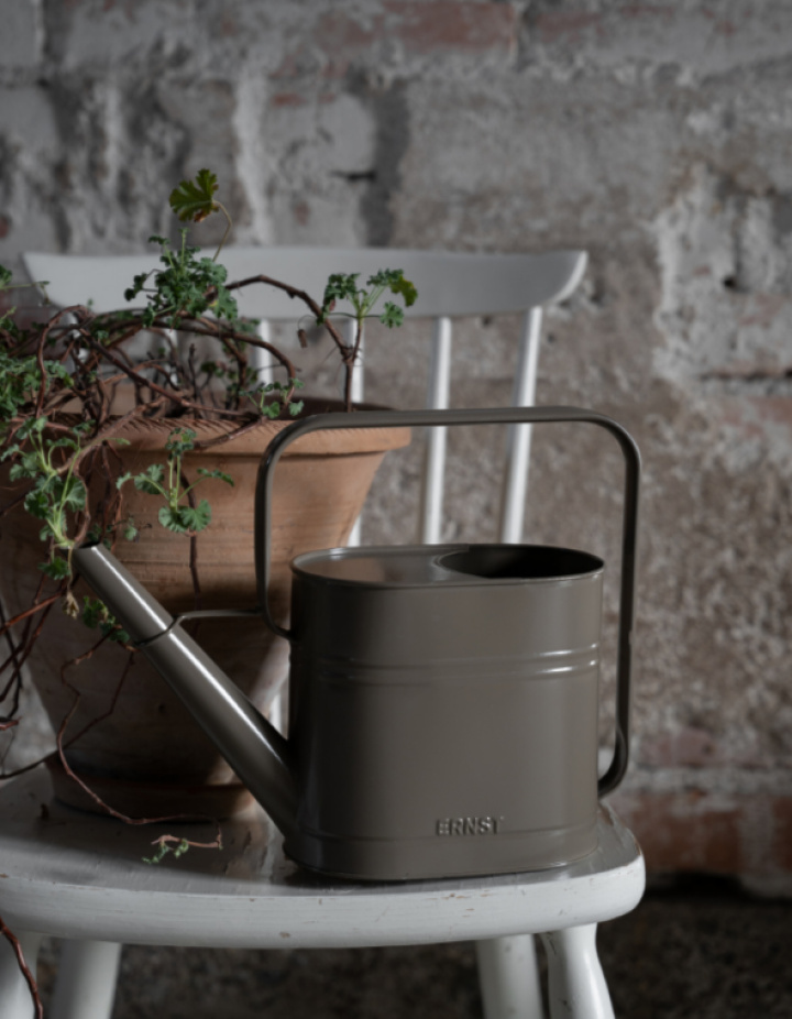 Trädgårdsvattenkanna 45x16,5x39 Mullvad i gruppen Odla & Tillbehör / Tillbehör / Redskap hos Åsby Hem & Trädgård (194965)