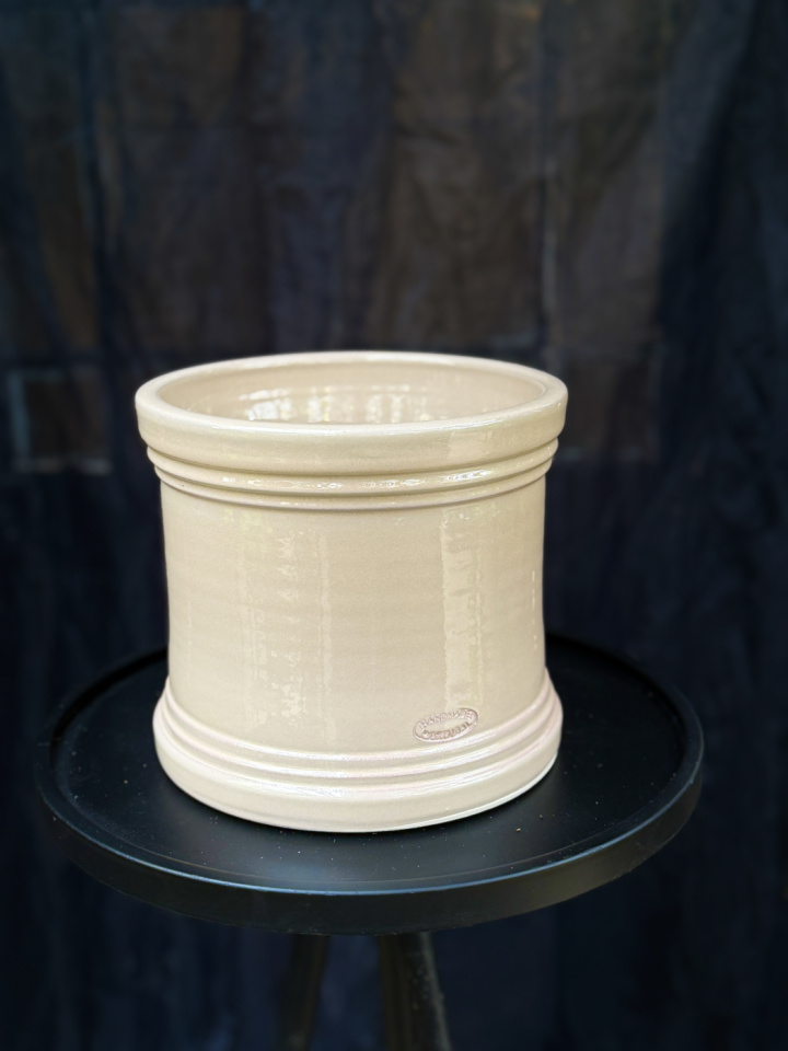 Kruka Cano Ø19cm Sandgrå i gruppen Inredning / Krukor & Vaser / Krukor hos Åsby Hem & Trädgård (196179)